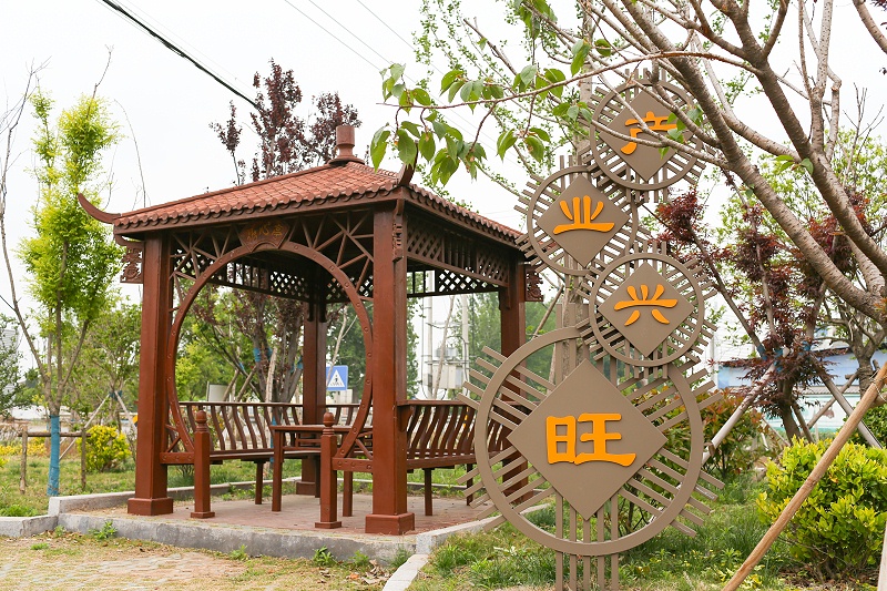 標(biāo)識(shí)牌設(shè)計(jì)公司：景區(qū)標(biāo)識(shí)導(dǎo)視系統(tǒng)的規(guī)劃管理要求和注意事項(xiàng)-千帆標(biāo)識(shí)，行業(yè)經(jīng)驗(yàn)15年，為400+企業(yè)或市政單位提供標(biāo)識(shí)系統(tǒng)解決方案。